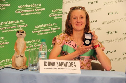 Юлия Зарипова провела Урок спорта в светлоярской школе
