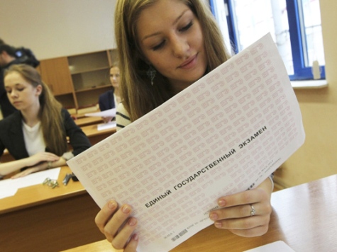 В 2015 году минимальные баллы ЕГЭ для приема в вуз планируют повысить
