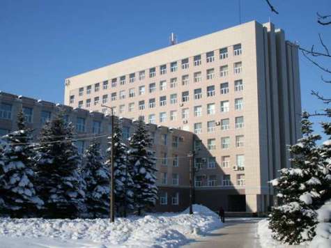 Студентов сдвинули на час
