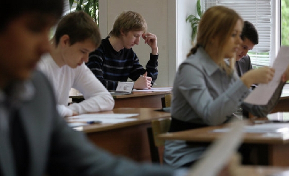 Выпускники узнают свои оценки по ЕГЭ не позднее 21 июля