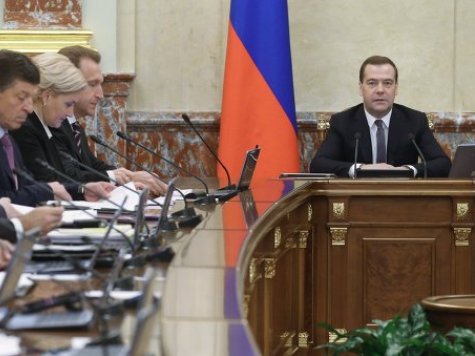 РФ выделит гранты 1,5 тыс россиянам на обучение в ведущих вузах мира