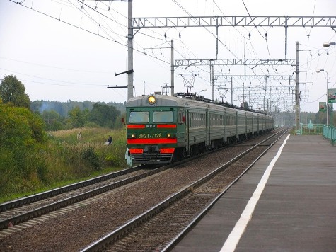 С 1 февраля отменены льготы в электричках для учащихся
