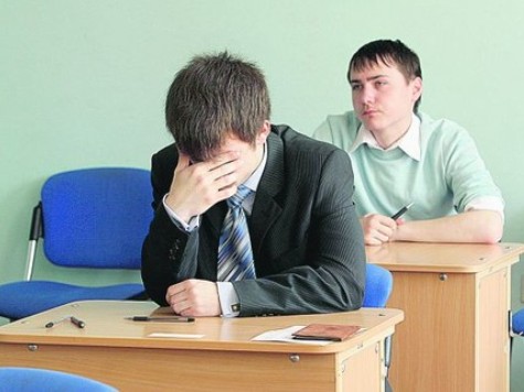 Вузы смогут отчислять студентов за любые провинности, опасается РСС