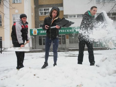 Физкультура с лопатой