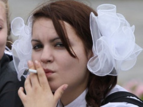 Врачи Владивостока: в городе курят треть старшеклассников и почти половина студентов-медиков