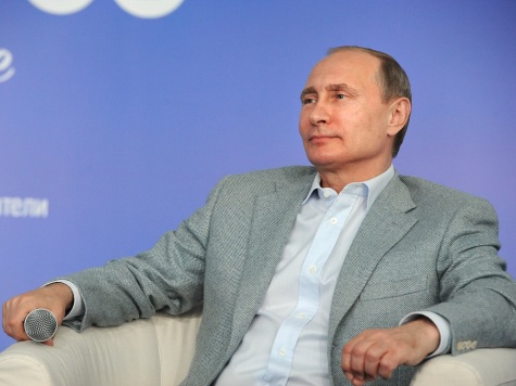 Путин поручил рассмотреть вопрос о скользящем графике начала учебного года