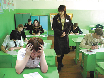 На выпускников соберут досье по ЕГЭ