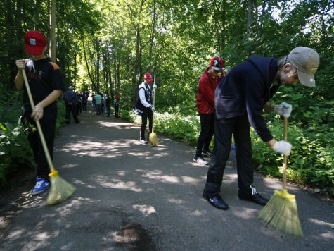 В школьные программы войдет общественно-полезная работа