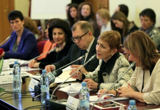 Основы религий будут преподавать во всех классах