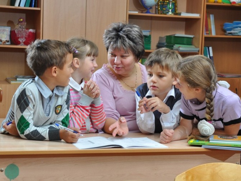 Родители школьников будут платить за продленку