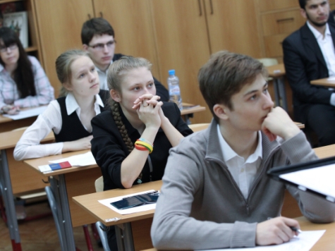 Из-за строгого ЕГЭ в российских вузах уменьшится проходной балл